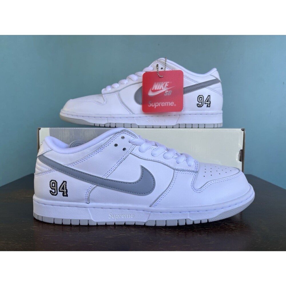 Nike SB Dunk Low x Supreme White/Metallic Silver Men's Size 11 HQ8487-100